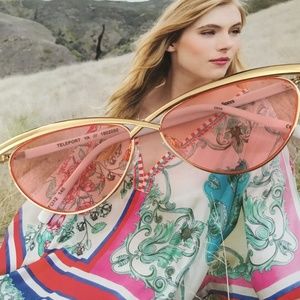 Le Specs Sunglasses and Case: NWOT! Rose Colored Lenses; White Arms